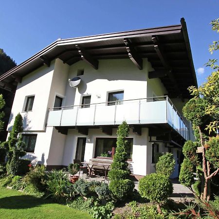 Cozy Apartment in Aschau im Zillertal near Ski Lift Exterior foto