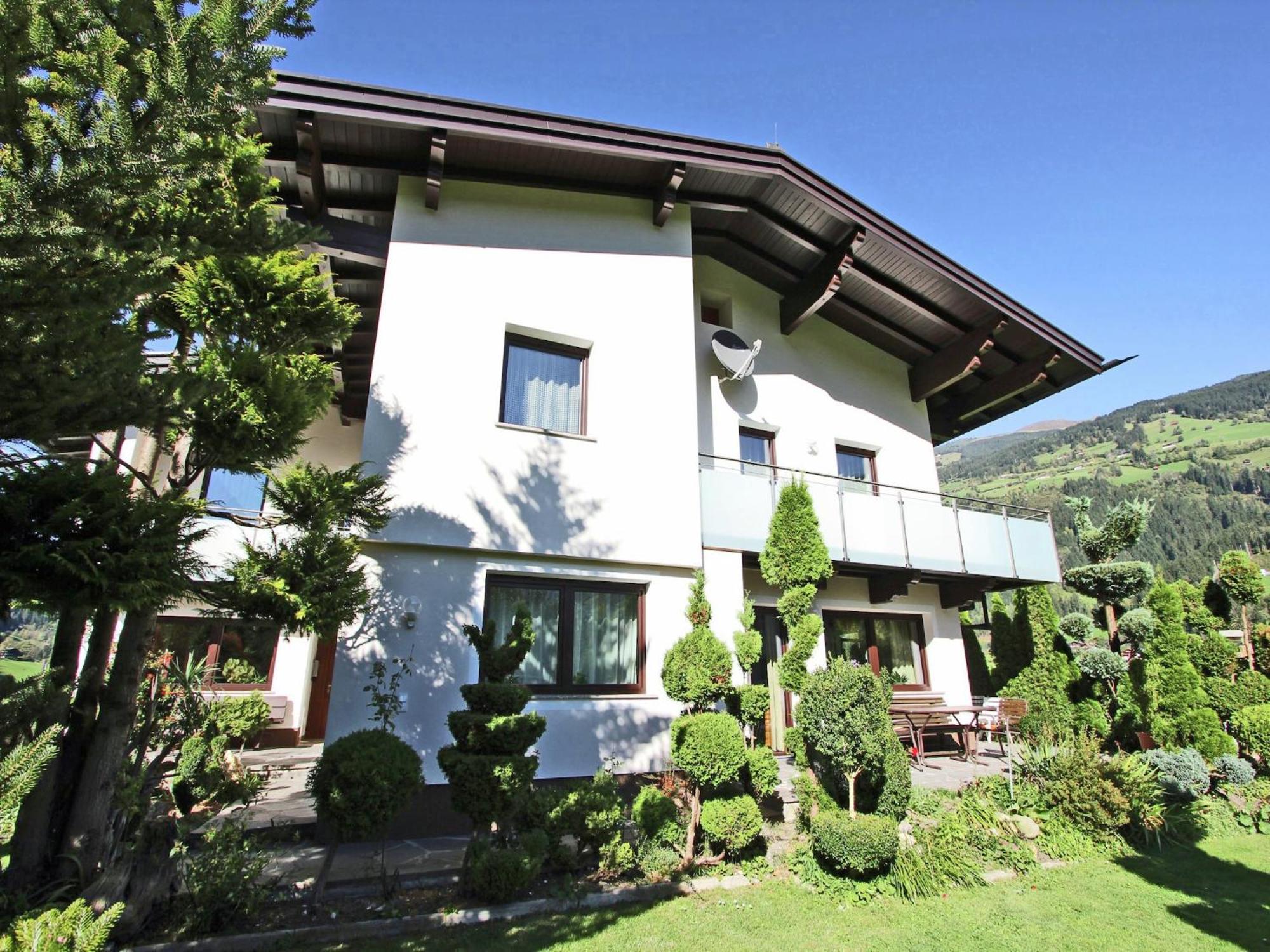 Cozy Apartment in Aschau im Zillertal near Ski Lift Exterior foto